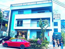 Apricot Garden Hotel