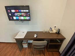 Apricot Garden Hotel