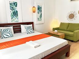 THE PLACE Hostel & Pool Bar