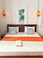 THE PLACE Hostel & Pool Bar