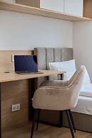 3 Bedroom Gwiaździsta 18 by Renters