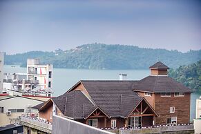 Sun and Moon Splendor