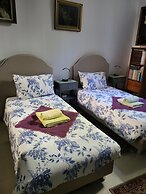 Room-sintra Lousa Twin Guest Room With P