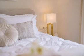 Helen Sweet Home in Kounoupidiana