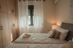 Helen Sweet Home in Kounoupidiana