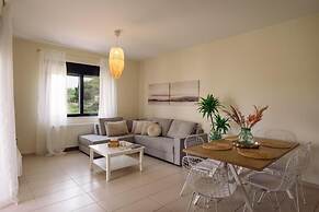 Helen Sweet Home in Kounoupidiana