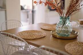 Helen Sweet Home in Kounoupidiana