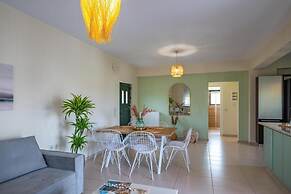 Helen Sweet Home in Kounoupidiana