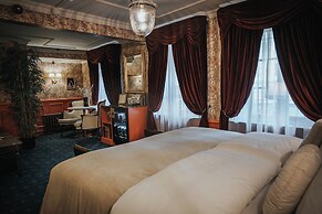 Charmante Skostredet Hôtel