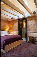 Charmante Skostredet Hôtel