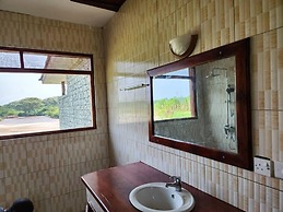 Ishasha Pride Lodge