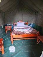Ishasha Pride Lodge