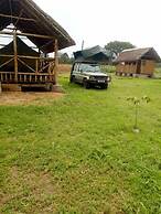 Ishasha Pride Lodge
