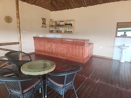 Ishasha Pride Lodge