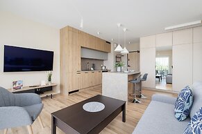 Tauron Arena Crakow Apartment by Renters