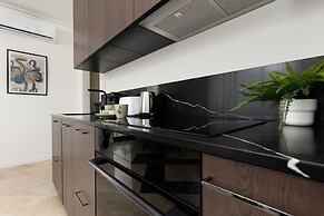 Czerniakowska 131 by Renteres Prestige