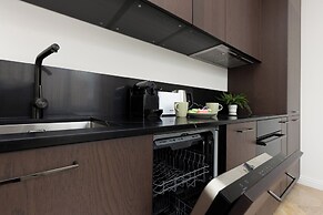 Czerniakowska 131 by Renteres Prestige