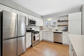 Minne-getaway, Designer Stay South Of The River