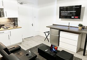 Erin Court Mansion -Suite 11