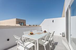 Seaview And Wellness Penthouse In Gozo