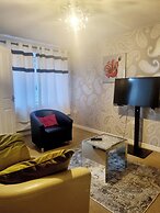 Stunning 3 bed Home at the Heart of Wolverhampton