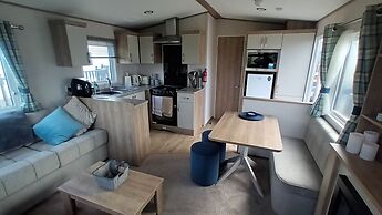 Project Binka - Luxury Caravan / Lodge 2 Bedrooms