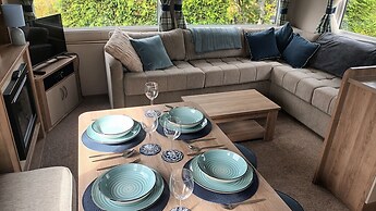 Project Binka - Luxury Caravan / Lodge 2 Bedrooms