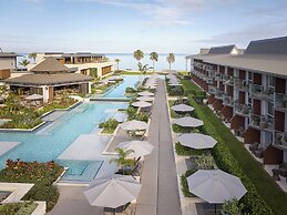 Crowne Plaza Fiji Nadi Bay Resort & Spa by IHG