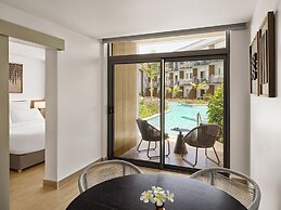 Crowne Plaza Fiji Nadi Bay Resort & Spa by IHG