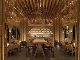 Crowne Plaza Fiji Nadi Bay Resort & Spa by IHG