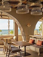 Crowne Plaza Fiji Nadi Bay Resort & Spa by IHG