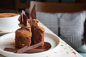 Crowne Plaza Fiji Nadi Bay Resort & Spa by IHG