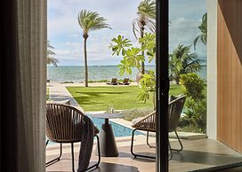 Crowne Plaza Fiji Nadi Bay Resort & Spa by IHG