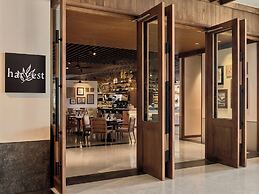 Crowne Plaza Fiji Nadi Bay Resort & Spa by IHG