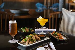 Crowne Plaza Fiji Nadi Bay Resort & Spa by IHG