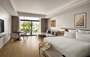 Crowne Plaza Fiji Nadi Bay Resort & Spa by IHG