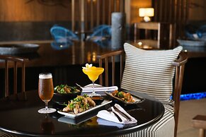 Crowne Plaza Fiji Nadi Bay Resort & Spa by IHG