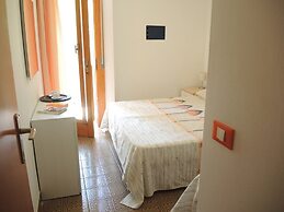 Luminous Seaside Flat for 5 Guests - Beahost