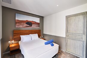 Singular Joy by Casago