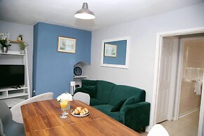 Serene Haven 4-bed House in Norwich