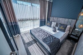 MARLEN HOTEL BAYRAKLI