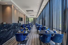 MARLEN HOTEL BAYRAKLI