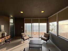 Marthas Suites & Hotel