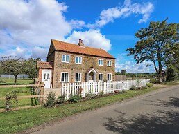 Horseshoe Cottage