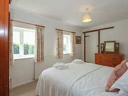 Horseshoe Cottage