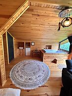 Meydan Şelale Dağ Evi