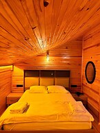 Meydan Şelale Dağ Evi