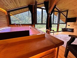 Meydan Şelale Dağ Evi