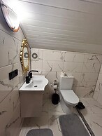 Meydan Şelale Dağ Evi