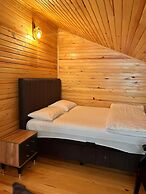 Meydan Şelale Dağ Evi